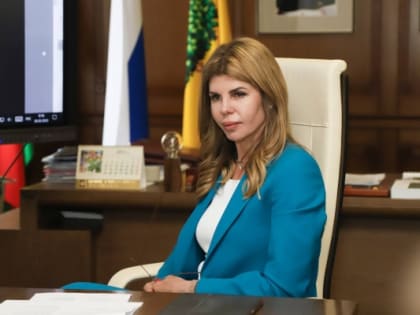 Неутихающие разговоры о «липовом» дипломе мэра Липецка могли негативно сказаться на её рейтинге