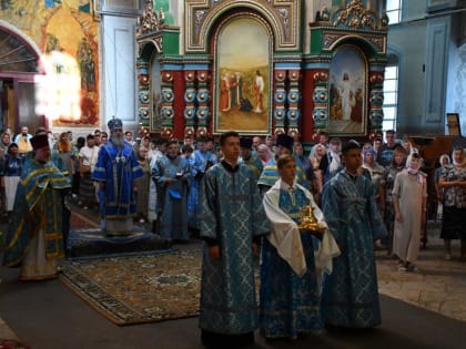 Казанский собор города Лебедяни отметил престольный праздник