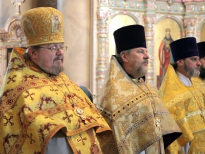 В Неделю Торжества Православия в кафедральном соборе Рождества Христова г. Липецка состоялись праздничные богослужения