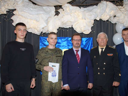 Липецкие партийцы отметили 35-летие ЛДПР