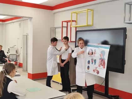 Молодые медики делают первые шаги в профессии