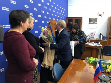 Руководитель Липецкой общественной партийной приемной Владимир Богодухов встретился с мамами мобилизованных солдат