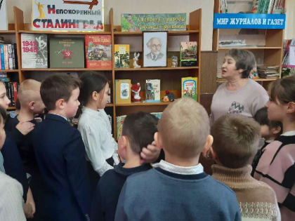 «И лес тихонько мне шептал»