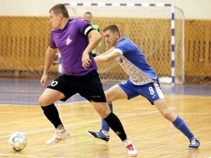 ЛГТУ возглавил гонку, «Бардак» победил «Законность»