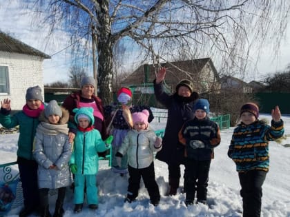 Фольклорные посиделки «Весело играем - дружно зиму провожаем»
