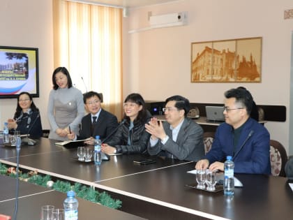 Визит делегации Янченьского института технологий