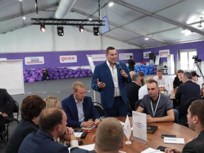 Единоросс Дмитрий Григорьев принял участие в стратсессии, посвященной развитию молодежной политики