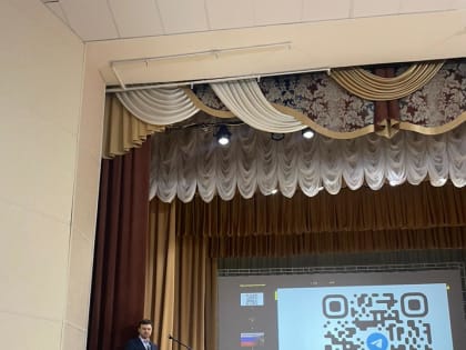 Владыка Максим посетил стратегическую сессию Краснинского района