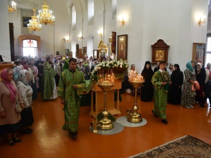 Владыка Максим посетил Троекуровскую обитель