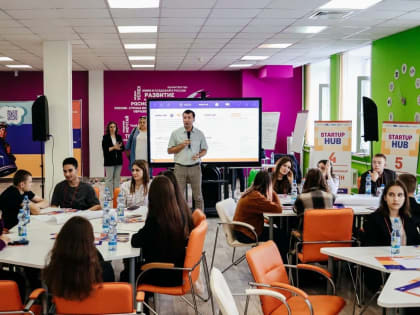 Запуск программы «Обучение служением» в Елецком университете