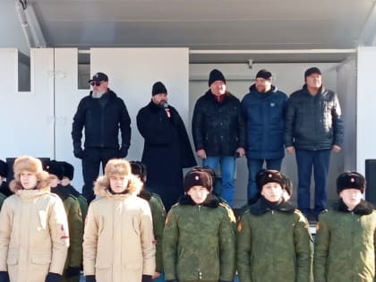 Священник принял участие в военно-патриотическом празднике в честь Дня защитника Отечества