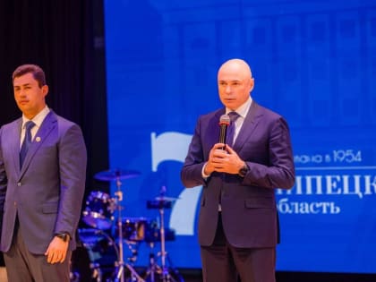 «Единая Россия» поздравляет областной Совет депутатов с 30-летним юбилеем