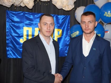 Липецкие партийцы проведут приём граждан