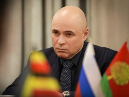 Австралия запретила въезд в страну липецкому губернатору Игорю Артамонову в связи с введёнными санкциями