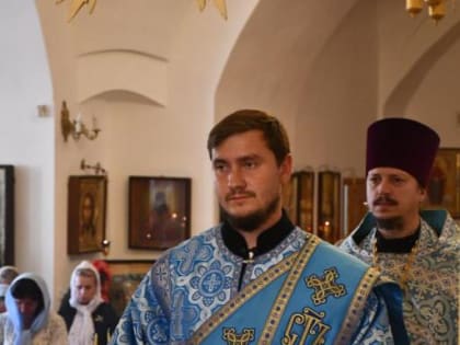 Епископ Максим посетил Успенский храм города Ельца