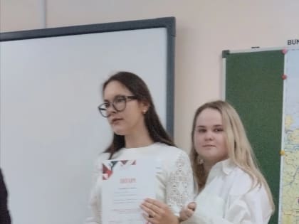 Встречаем день российской науки с победами: студенты и их наставник О.И. Кравцова – одни из лучших в иностранном языке!