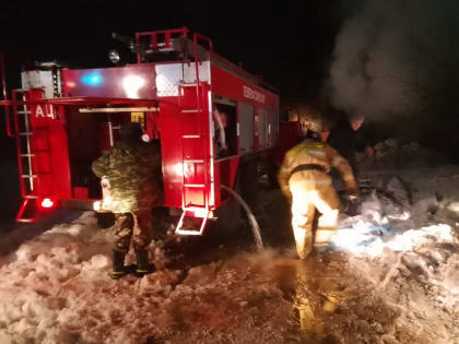 Под Липецком пожарные спасли от огня дом и почтовое отделение