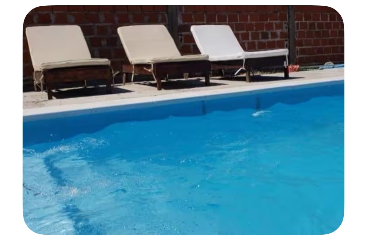 Hermosa Casa con pileta en Perichon