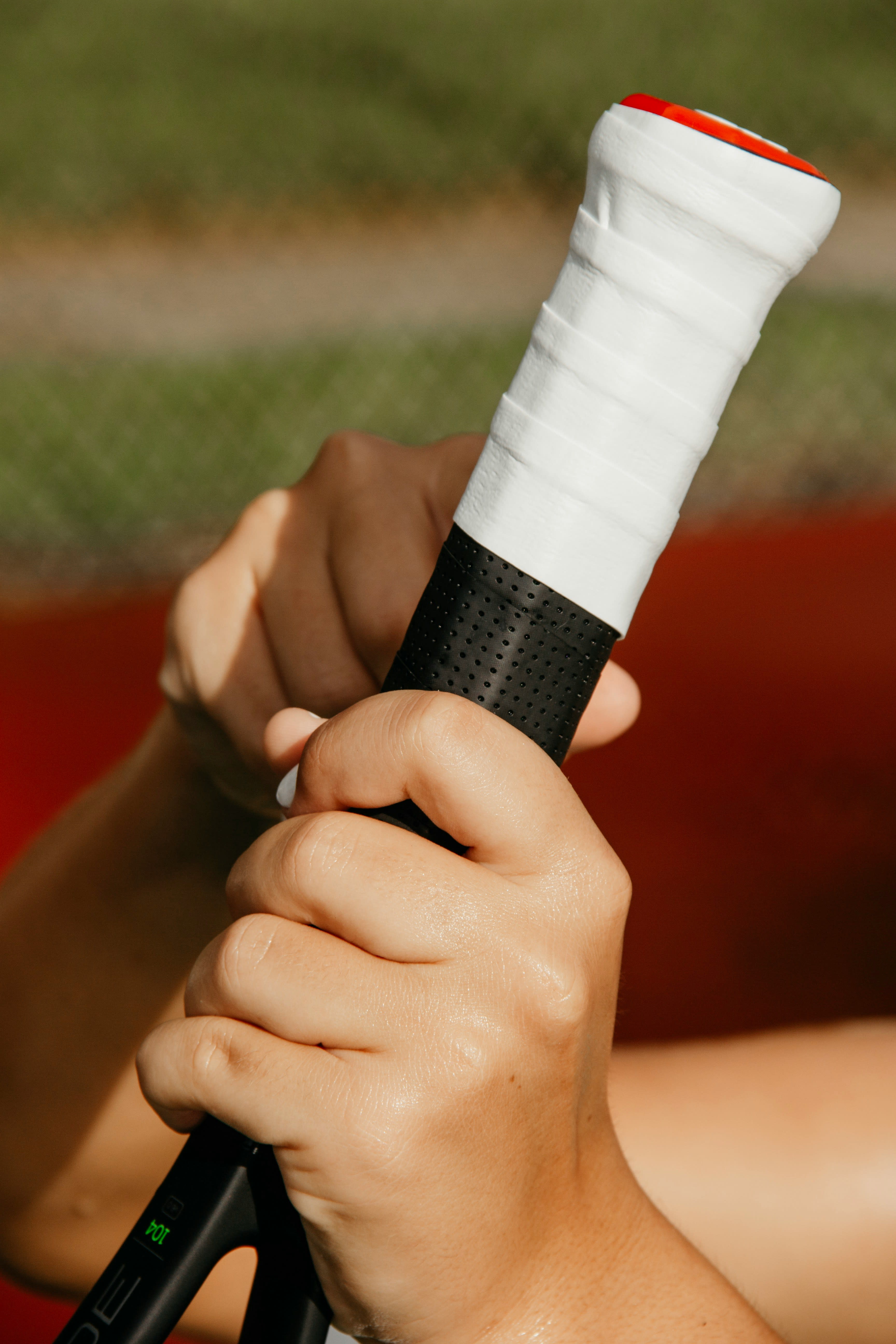 How to Regrip a Tennis Racket: Replacement Grip & Overgrip Guide