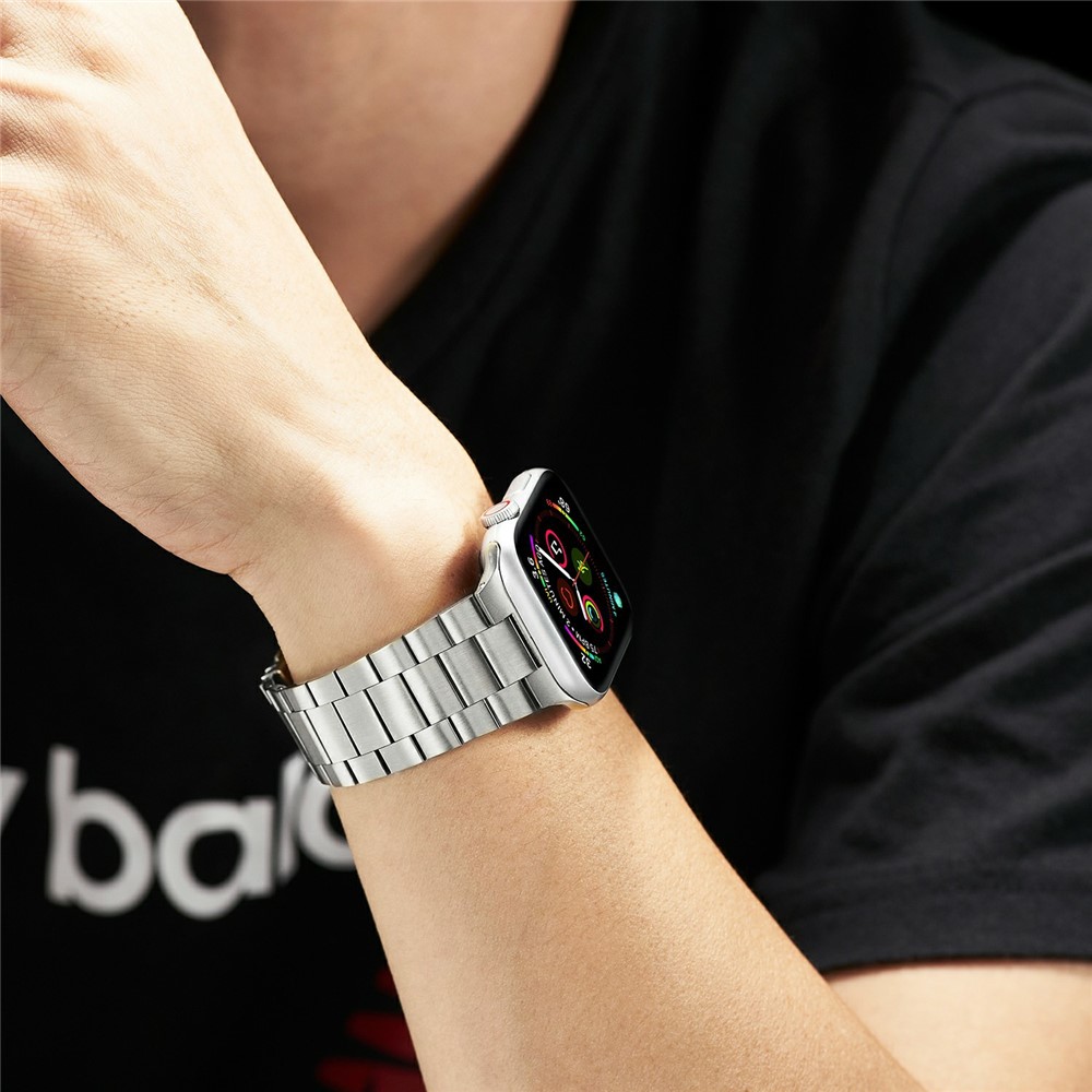 Apple Watch 42mm - Stainless Steel Band Silver - 2