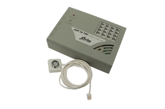 XTRIM 16 input alarm panel with Dallas key reader and power (12V) Key Managment