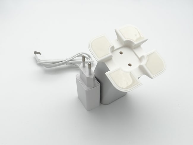 MAX715 Tablet Holder 11cm With Power New Key