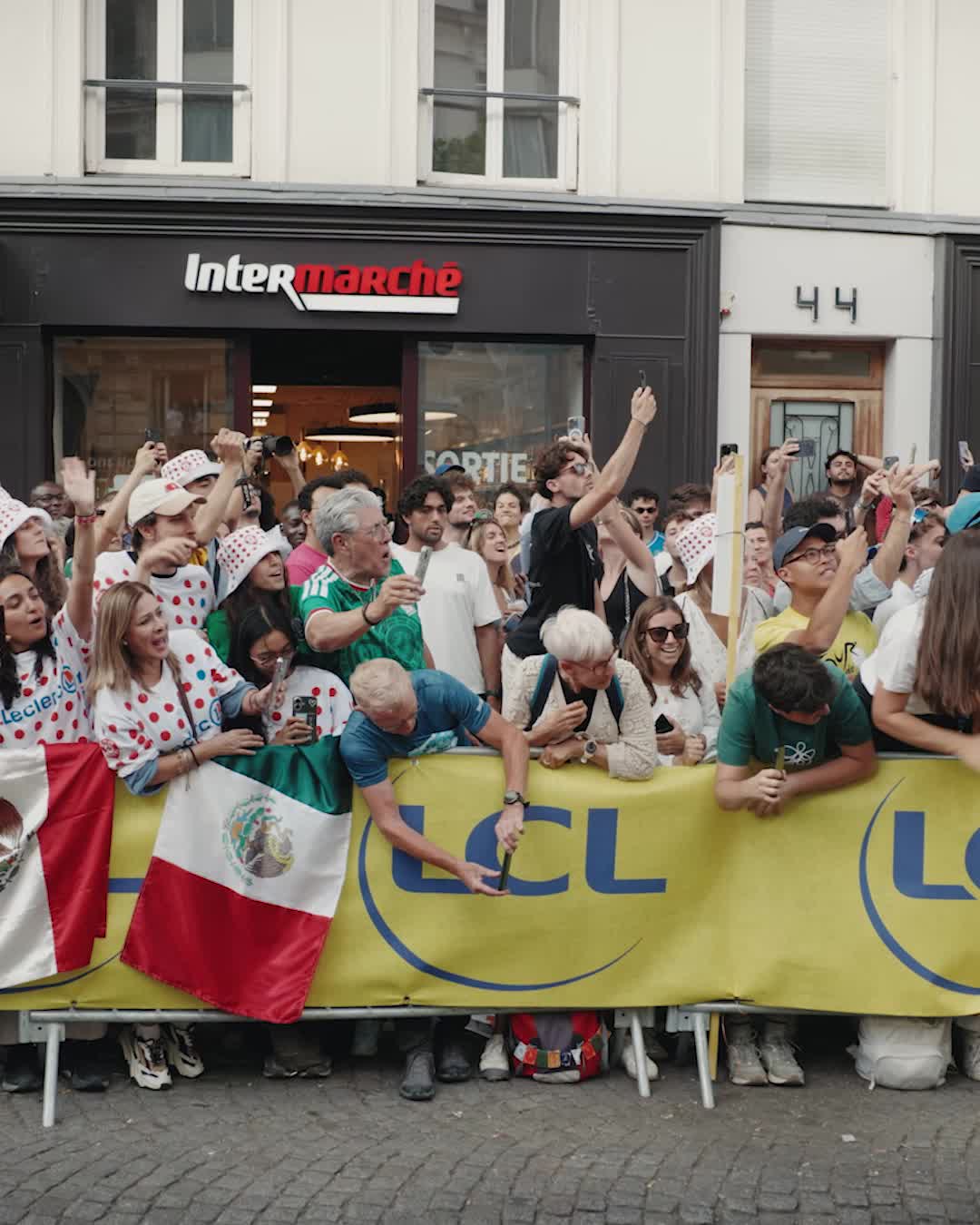 Tour de France — Reel 02