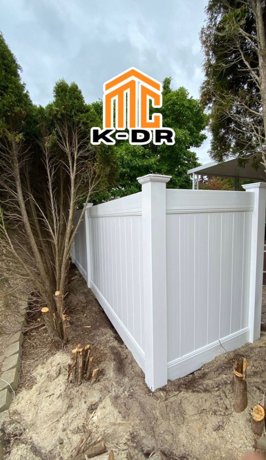 Vinyl privacy fence installed by K-DR in Ocean County NJ