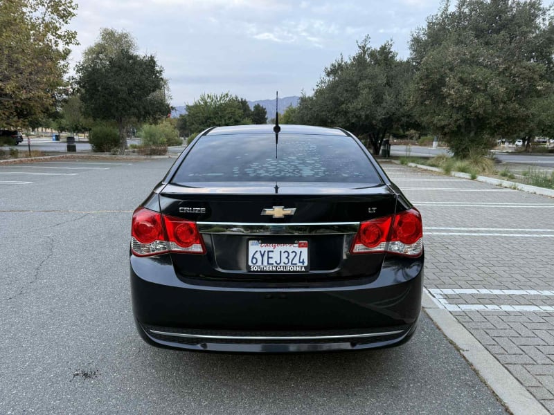 2013 CHEVROLET Cruze photo 4