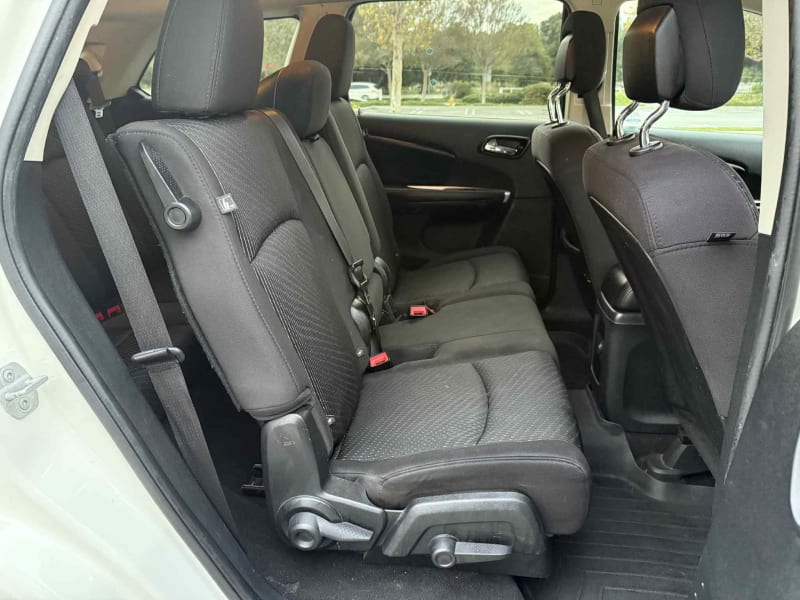 2013 DODGE Journey photo 12