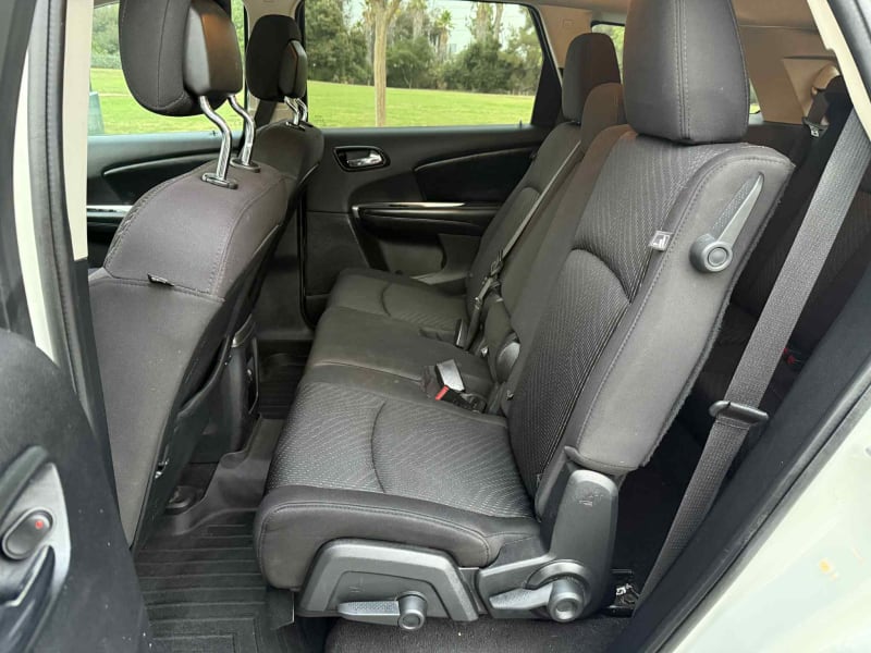 2013 DODGE Journey photo 10