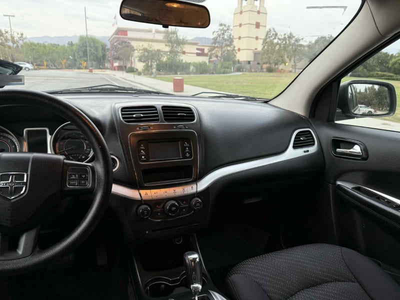 2013 DODGE Journey photo 15