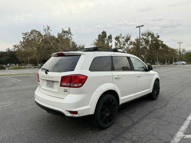 2013 DODGE Journey photo 5