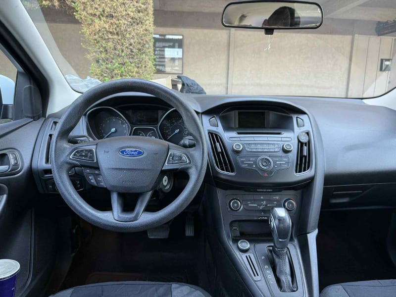 2015 FORD Focus photo 13