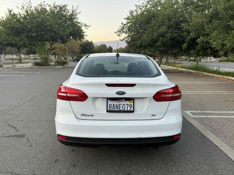 2015 FORD Focus photo 6