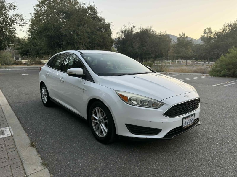 2015 FORD Focus photo 3