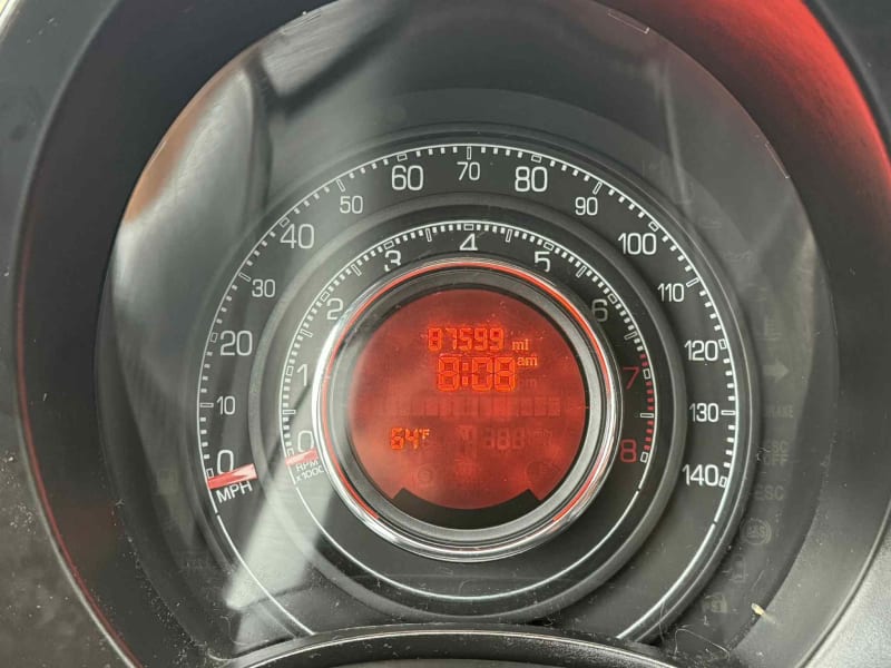 2013 FIAT 500 photo 11
