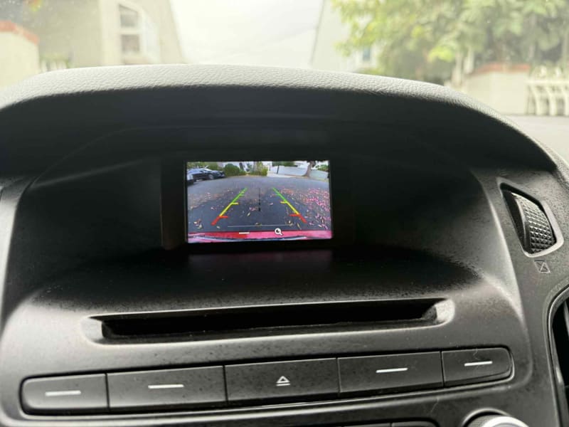 2016 FORD Focus photo 16