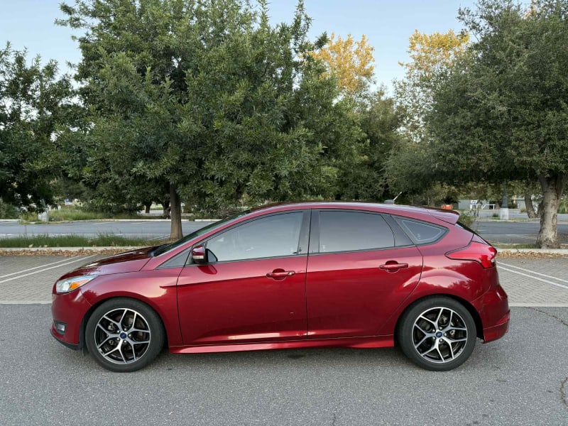 2016 FORD Focus photo 8