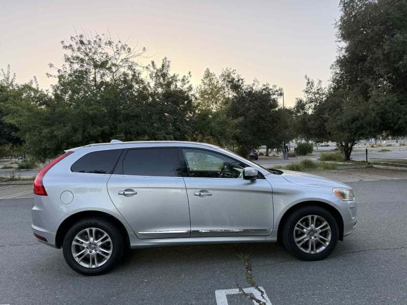 2014 VOLVO XC60 photo 4