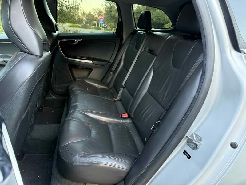 2014 VOLVO XC60 photo 10