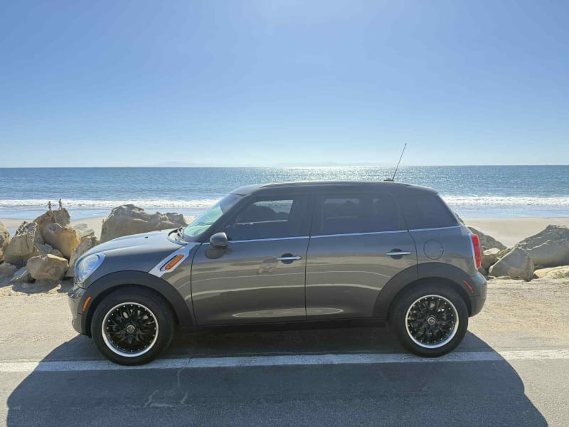 2014 MINI Countryman photo 8