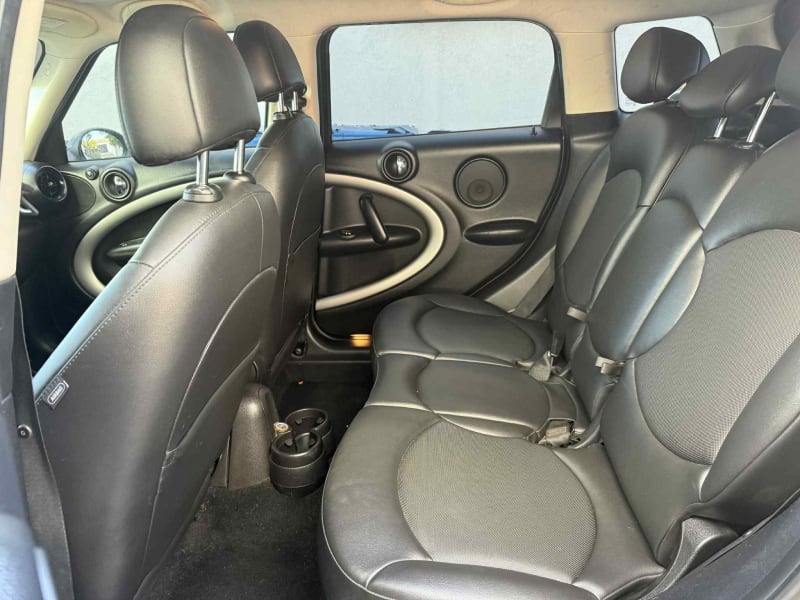 2014 MINI Countryman photo 10