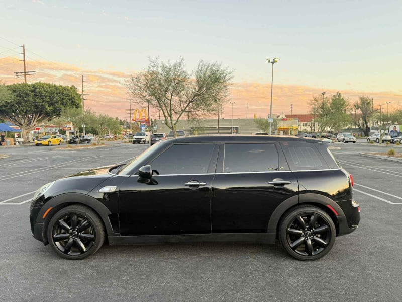 2017 MINI Clubman photo 8