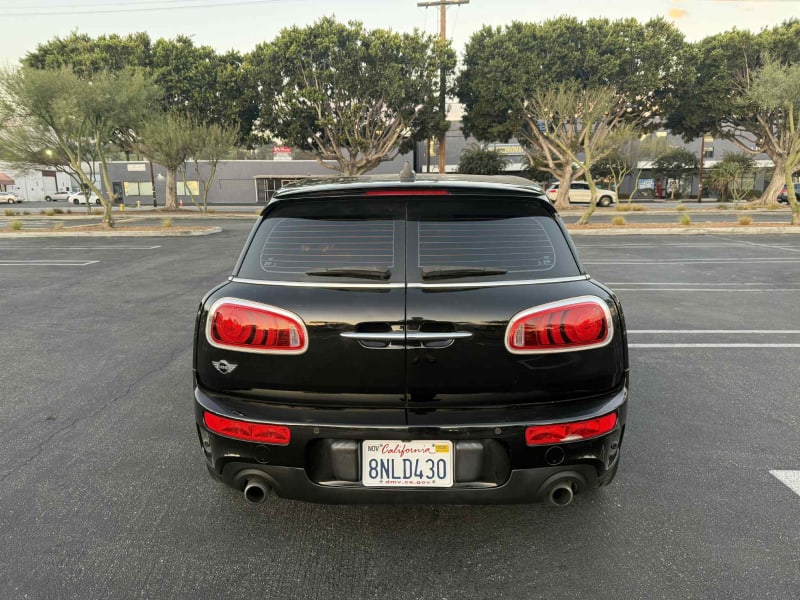 2017 MINI Clubman photo 6