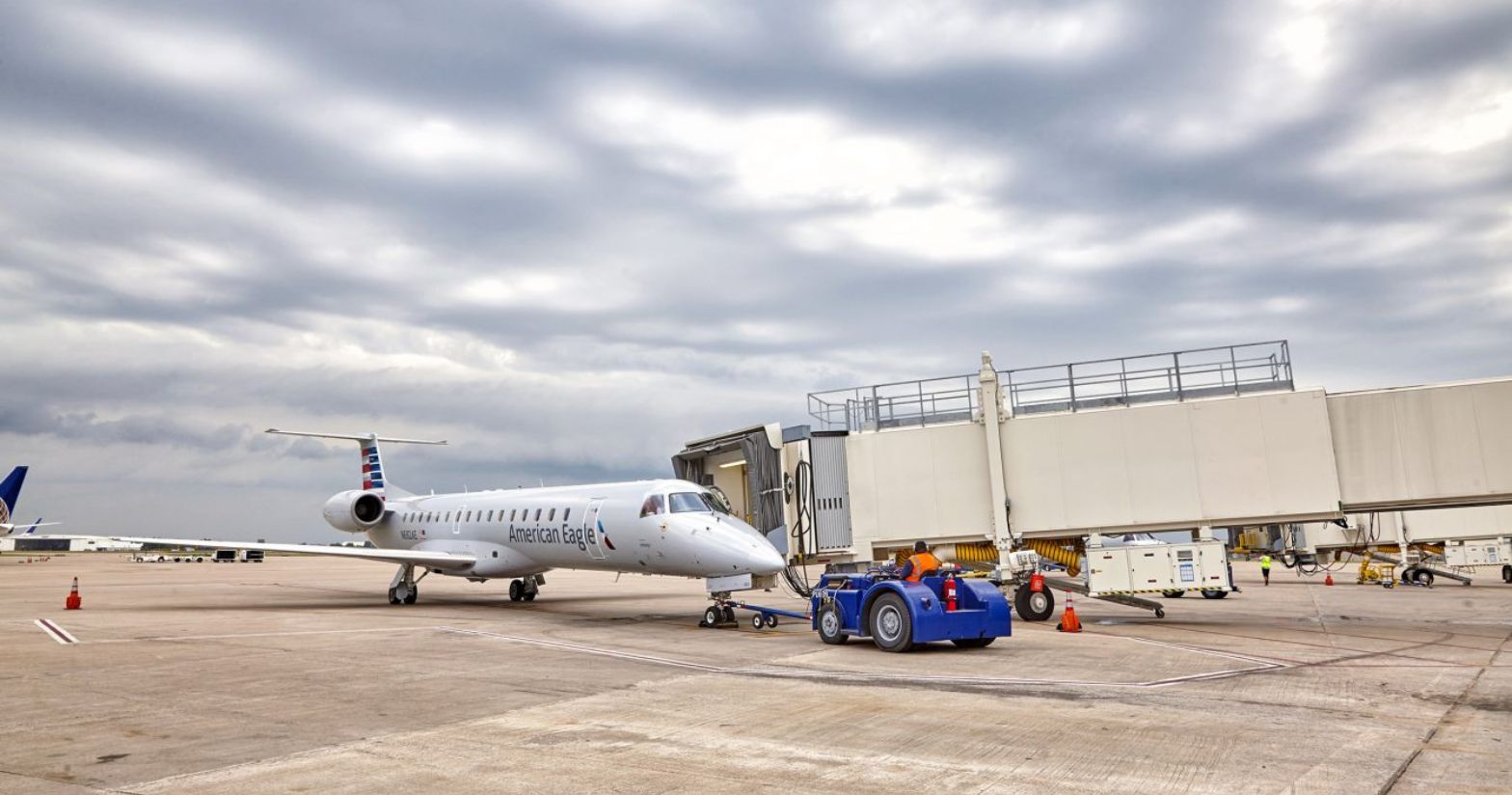 United Airlines TUL Terminal - Tulsa International Airport