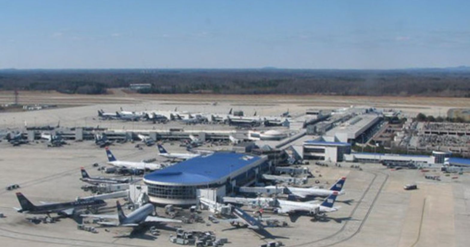 United Airlines CLT Terminal - Charlotte Douglas International Airport