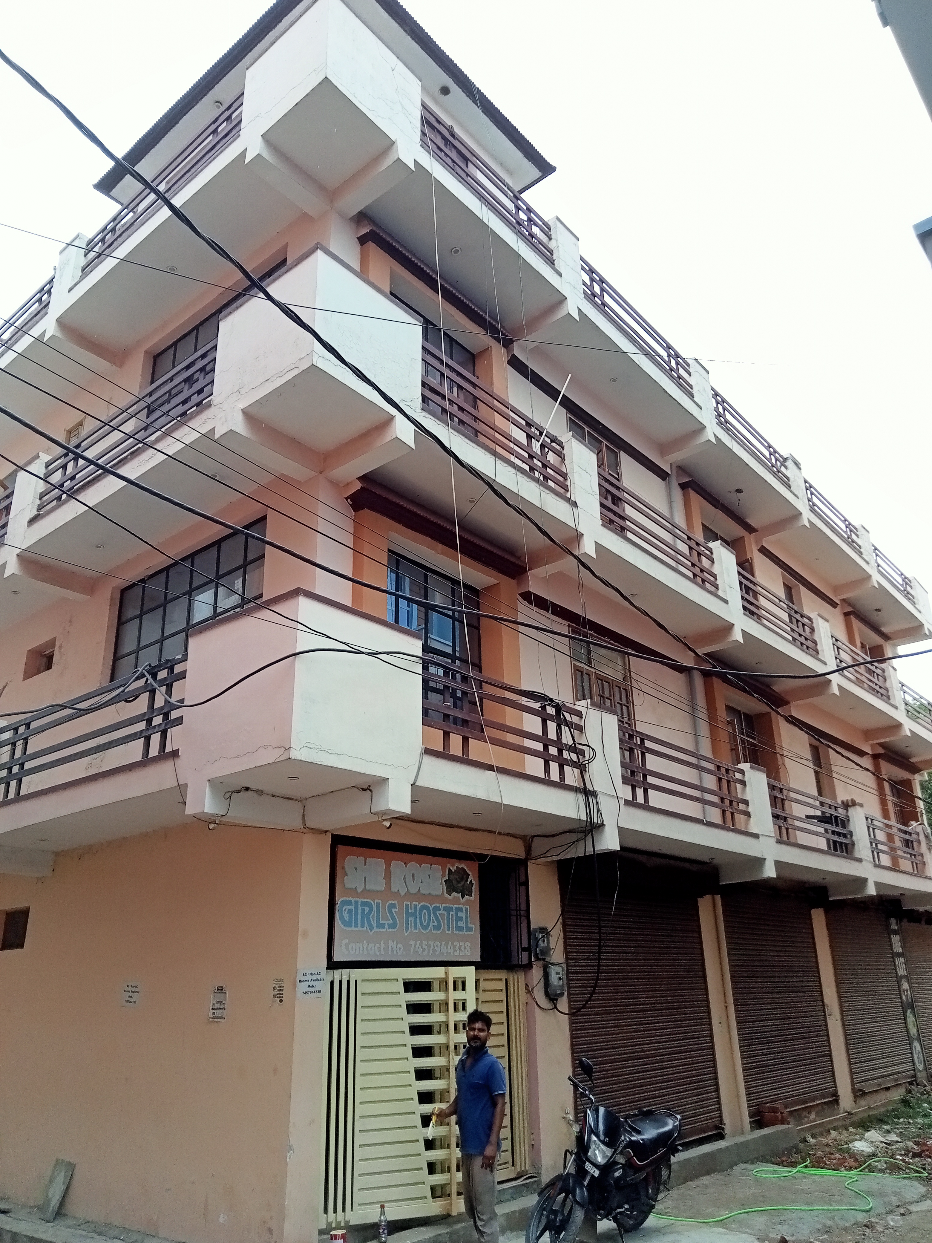 She Rose girls hostel  with Ac and Non AC