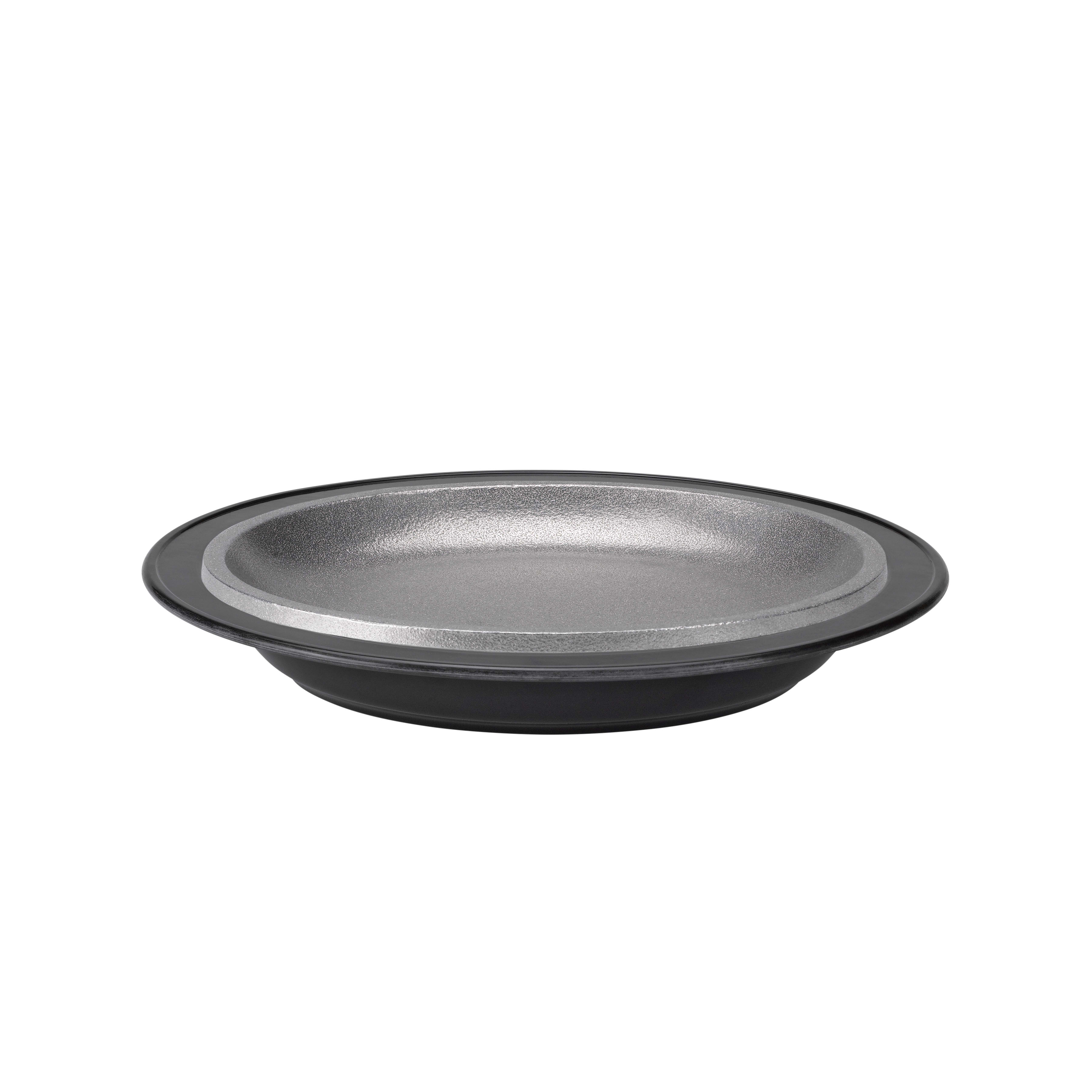 Service Ideas RT701BLCAC Round Thermo-Plate® Platter Insulated Serving Plate Small Black Holder + Cast Aluminum Insert