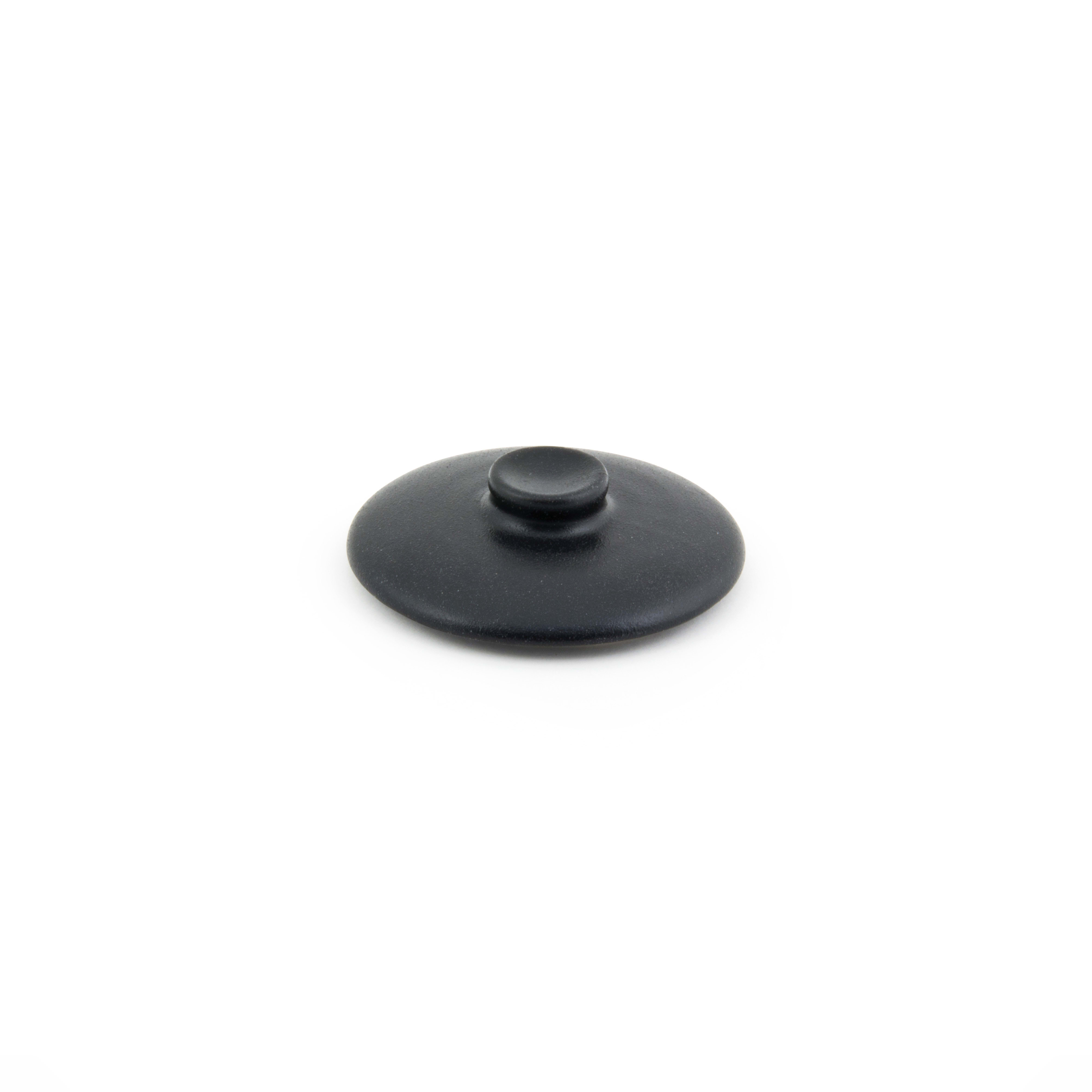 Front of the House DLI134BKC23 7 oz Round Kiln® Ovenware Lid, Black, 12/Case